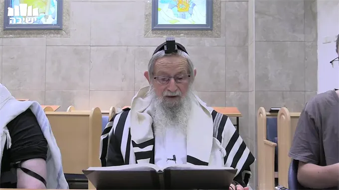 "תנן התם רבי אליעזר אומר..."